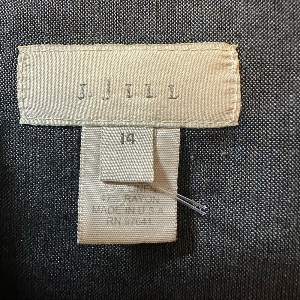 J. Jill Gray Linen 3-Button Blazer size 14 - Picture 2 of 4